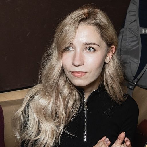 Автор ГДЗ и методист решений по литературе: Морозова Анастасия ...